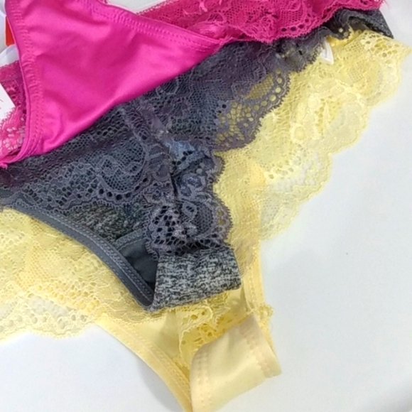 FRENCH AFFAIR 3 PACK LACE THONG PANTIES SIZE MEDIUM NWT - Picture 4 of 6